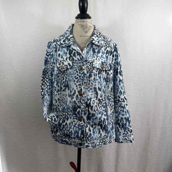 Sag Harbor Artsy Blue & White Animal Print Jacket Button Up Front pockets - Picture 3 of 10